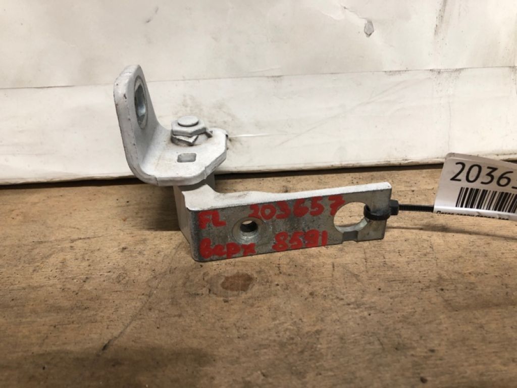 CP9Z-5422801-A | Петля двери верхняя передн. лев. FORD FOCUS 10-18