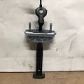 CP9Z-5823500-A | Ограничитель двери передн. лев. FORD FOCUS 10-18 - Превью 2