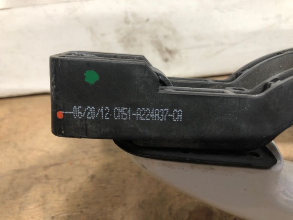 CM51-A224A37-CA | Ручка двери наружная задн. лев. FORD FOCUS 10-18 - Фото 2