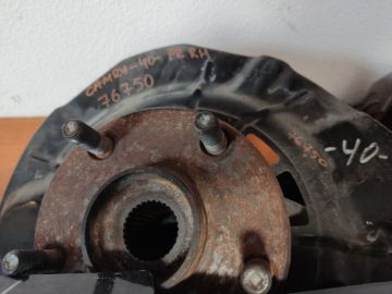 Кулак поворотний передн. прав. TOYOTA CAMRY 40 06-11