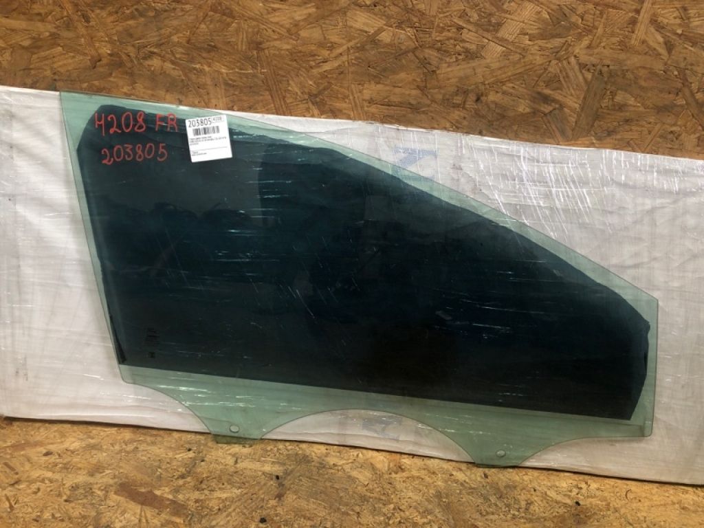 CV6Z-5821410-A | Скло дверей передн. прав. FORD FOCUS 10-18