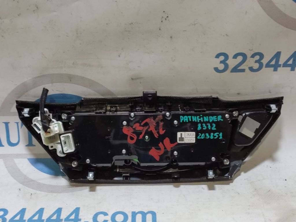 28395-3KA5A | Блок керування мультимедіа NISSAN PATHFINDER R52 12-21 - Фото 2