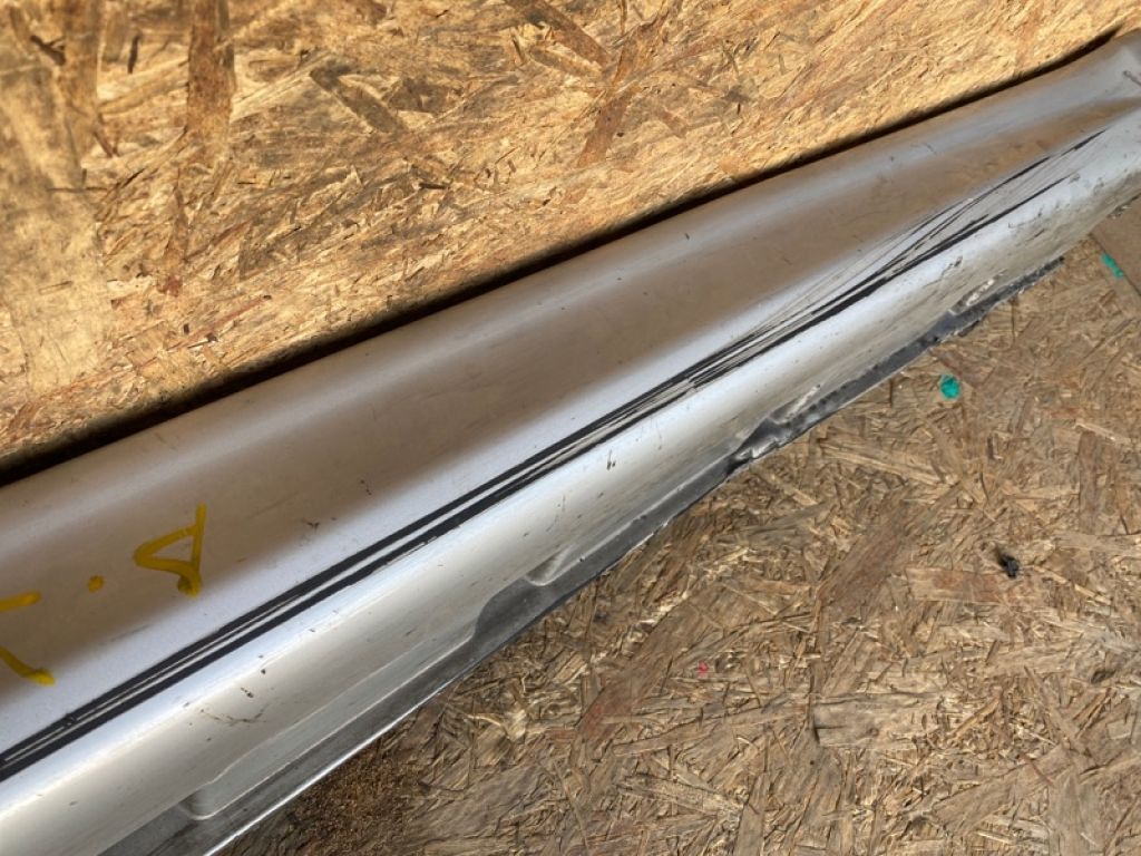 77230-80J01-5PK | Накладка порогу зовнішня прав. SUZUKI SX4 06-13 - Фото 3