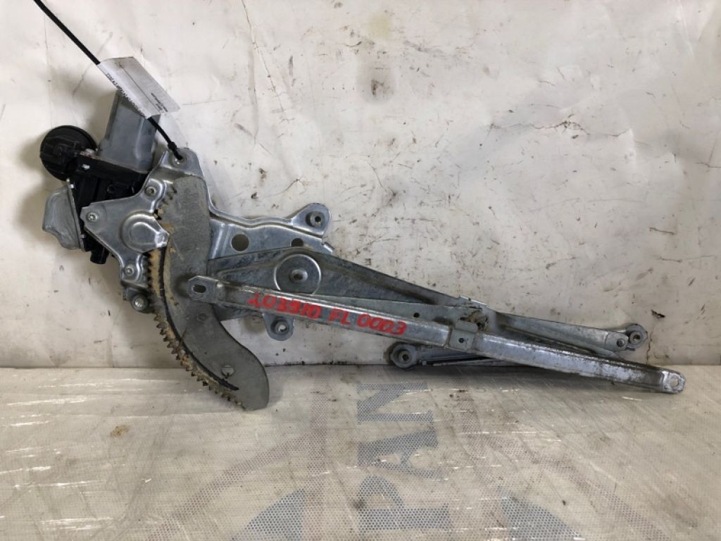 83402-57L01 | Склопідйомник передн. лів. SUZUKI KIZASHI 09-14