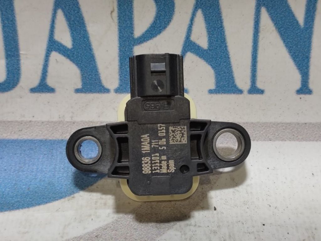 98836-1MA0A | Датчик удару передн. лів. NISSAN PATHFINDER R52 12-21