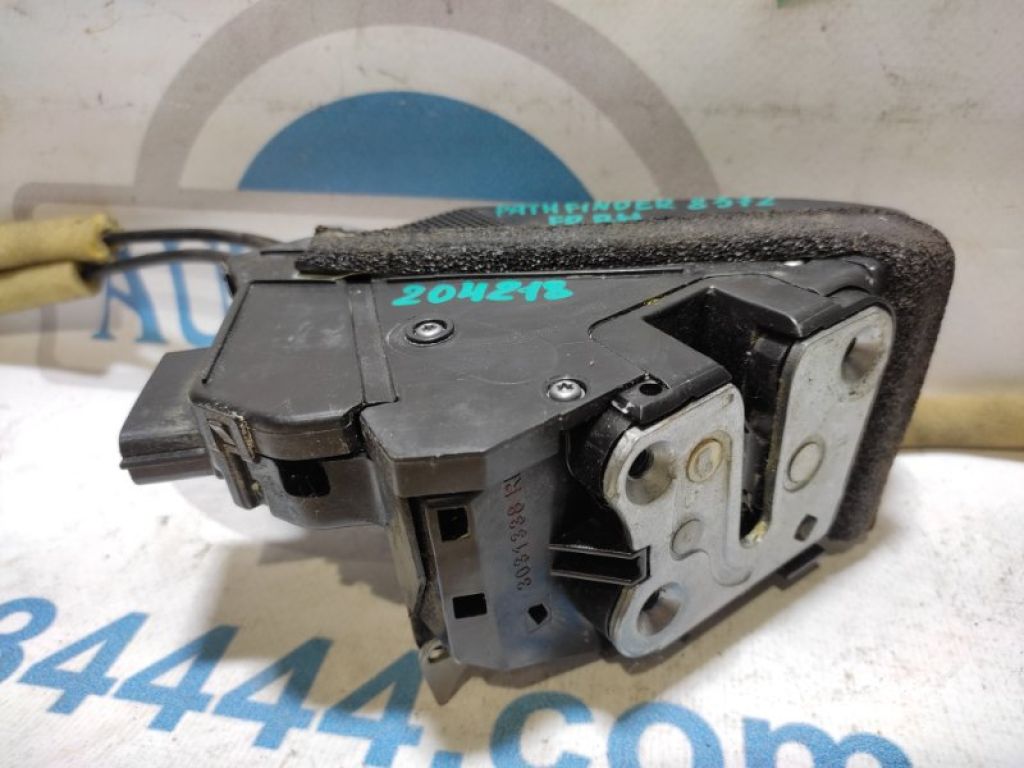 80500-3KA0A | Замок двері передн. прав. NISSAN PATHFINDER R52 12-21