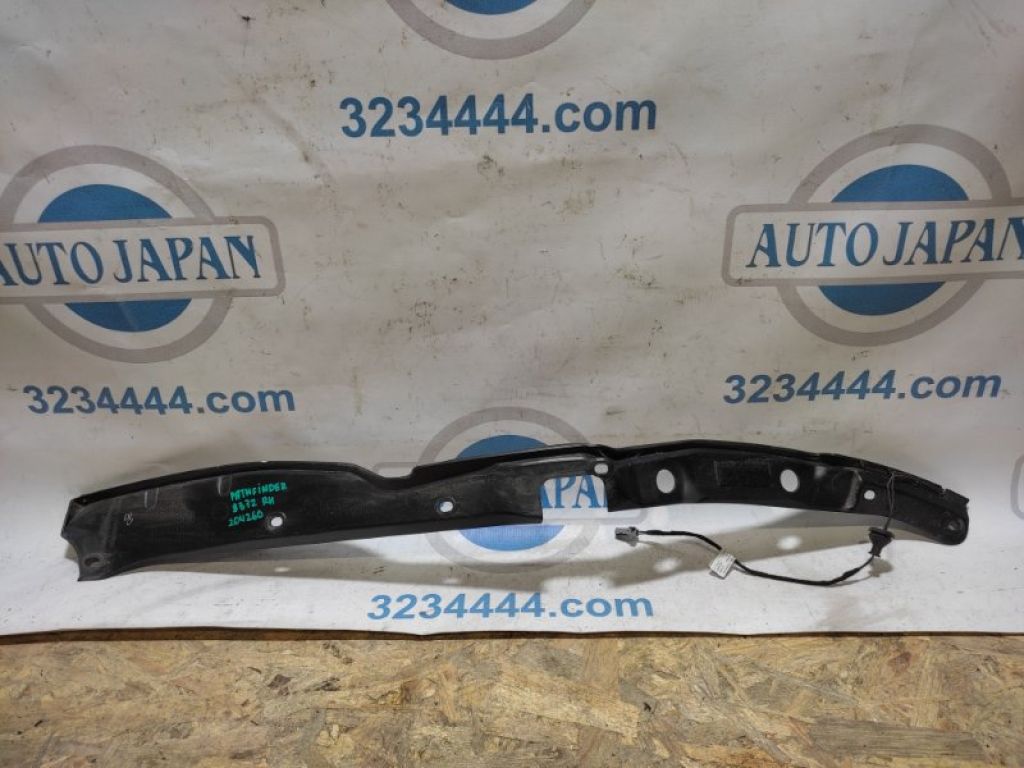 90568-3KA0A | Датчик открытия багажника прав. NISSAN PATHFINDER R52 12-21