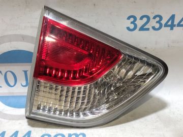 Фонарь внутренний лев. NISSAN PATHFINDER R52 12-21