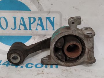 Подушка двигуна задн. NISSAN PATHFINDER R52 12-21