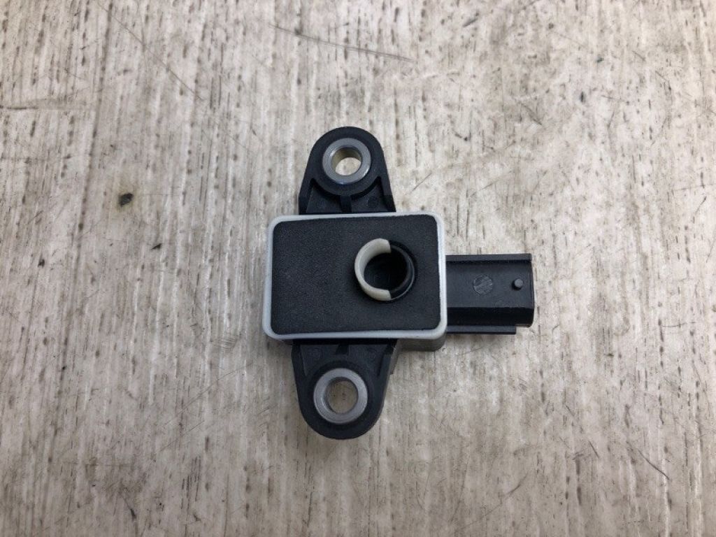 95920-A3000 | Датчик удара KIA FORTE YD 12-