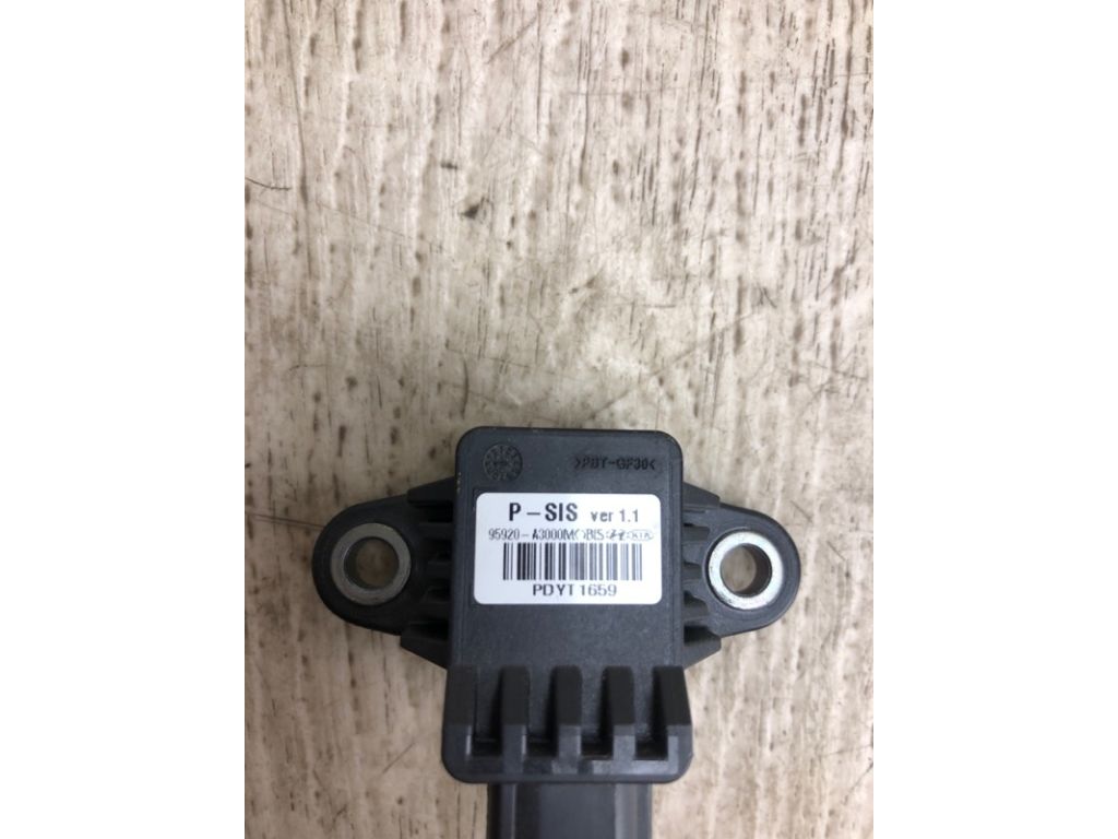 95920-A3000 | Датчик удара KIA FORTE YD 12- - Фото 5