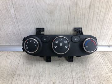 Блок управления печкой KIA FORTE YD 12-