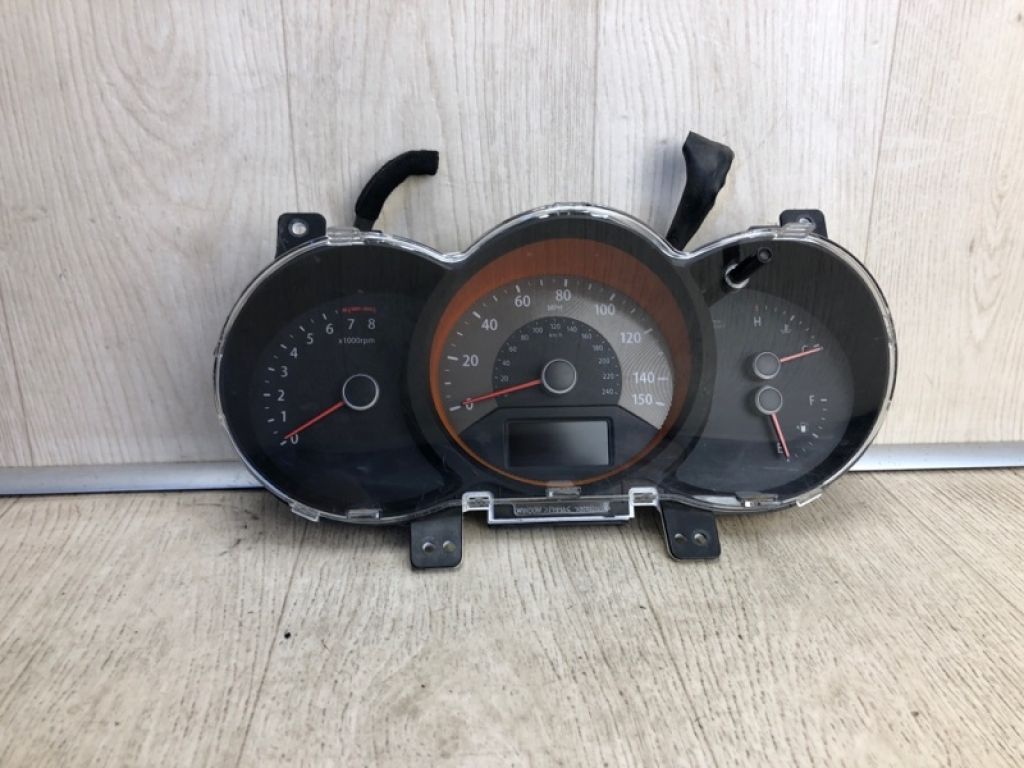 94001-1U900 | Панель приборов KIA SORENTO XM 09-14
