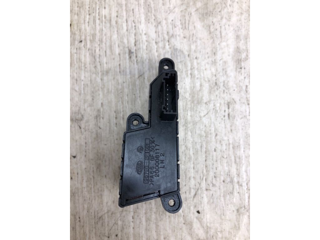 96720-2P100XMV | Кнопки на руль лев. KIA SORENTO XM 09-14 - Фото 3