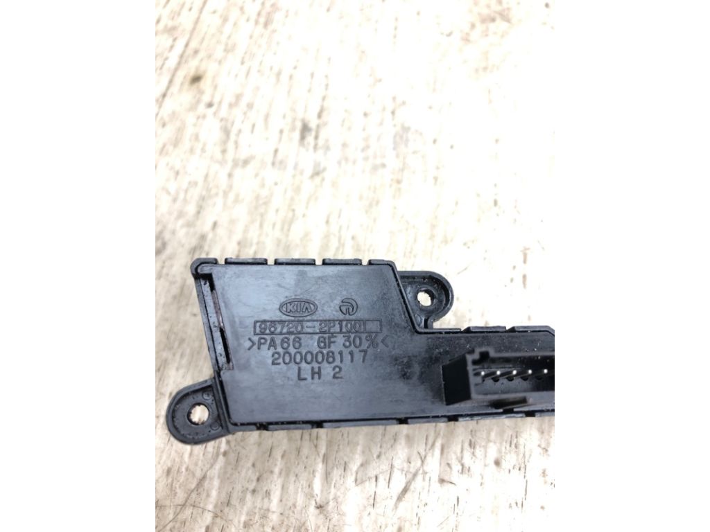 96720-2P100XMV | Кнопки на руль лев. KIA SORENTO XM 09-14 - Фото 5