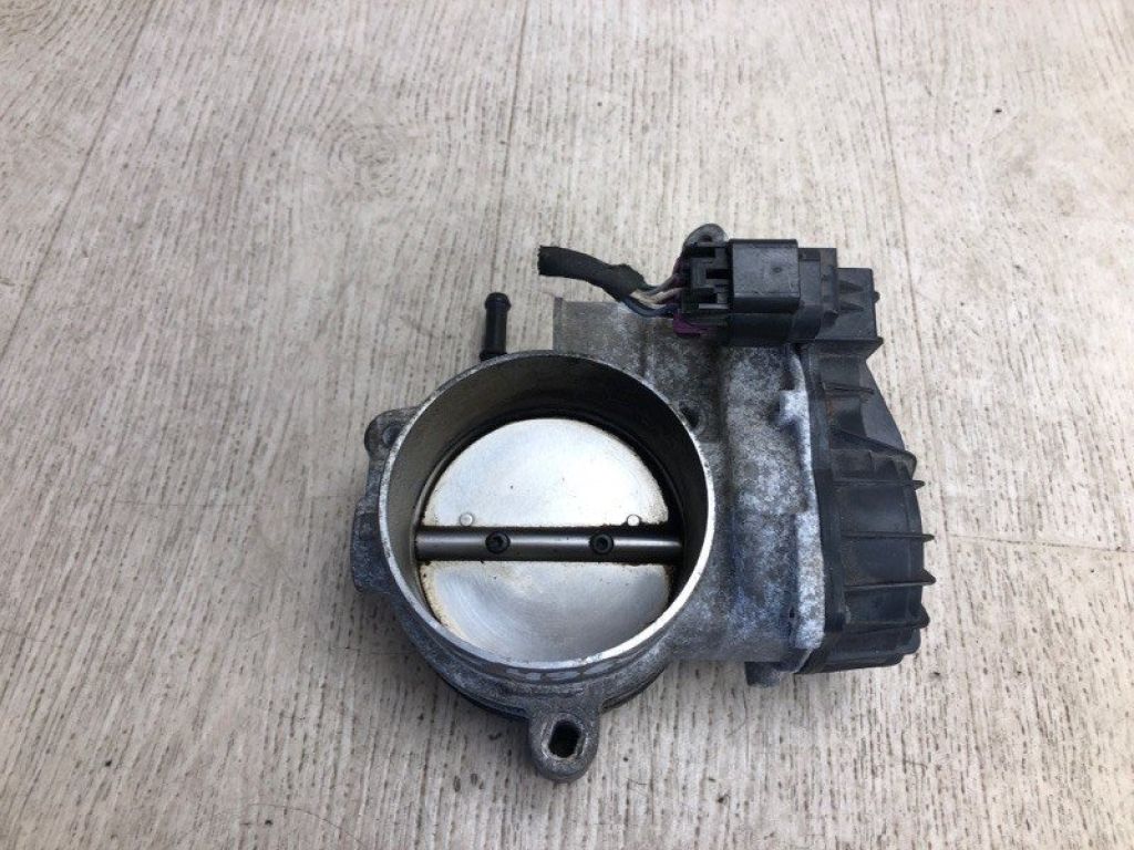 35100-3C700 | Дросельна заслінка KIA SORENTO XM 09-14 - Фото 2