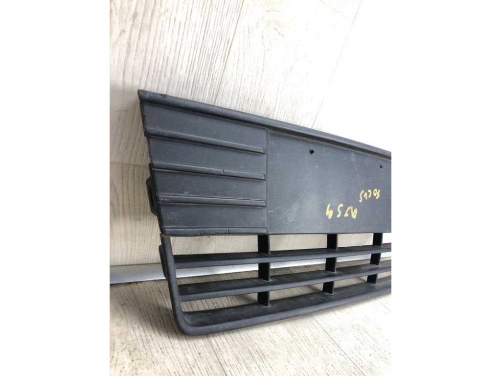 CP9Z-17K945-B | Решітка переднього бампера FORD FOCUS 10-18 - Фото 2