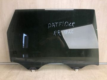 Скло дверей задн. прав. NISSAN PATHFINDER R52 12-21