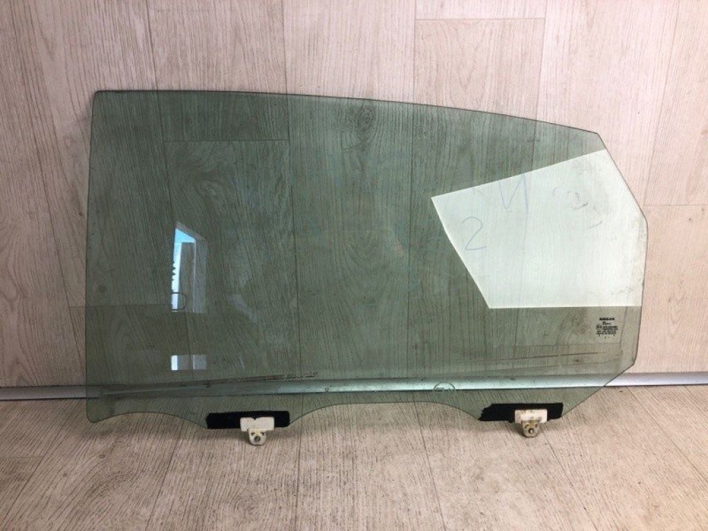 82301-3SG0A | Стекло двери задн. лев. NISSAN SENTRA B17 12-21