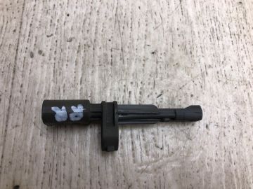 Датчик ABS задн. VOLKSWAGEN JETTA USA 18-