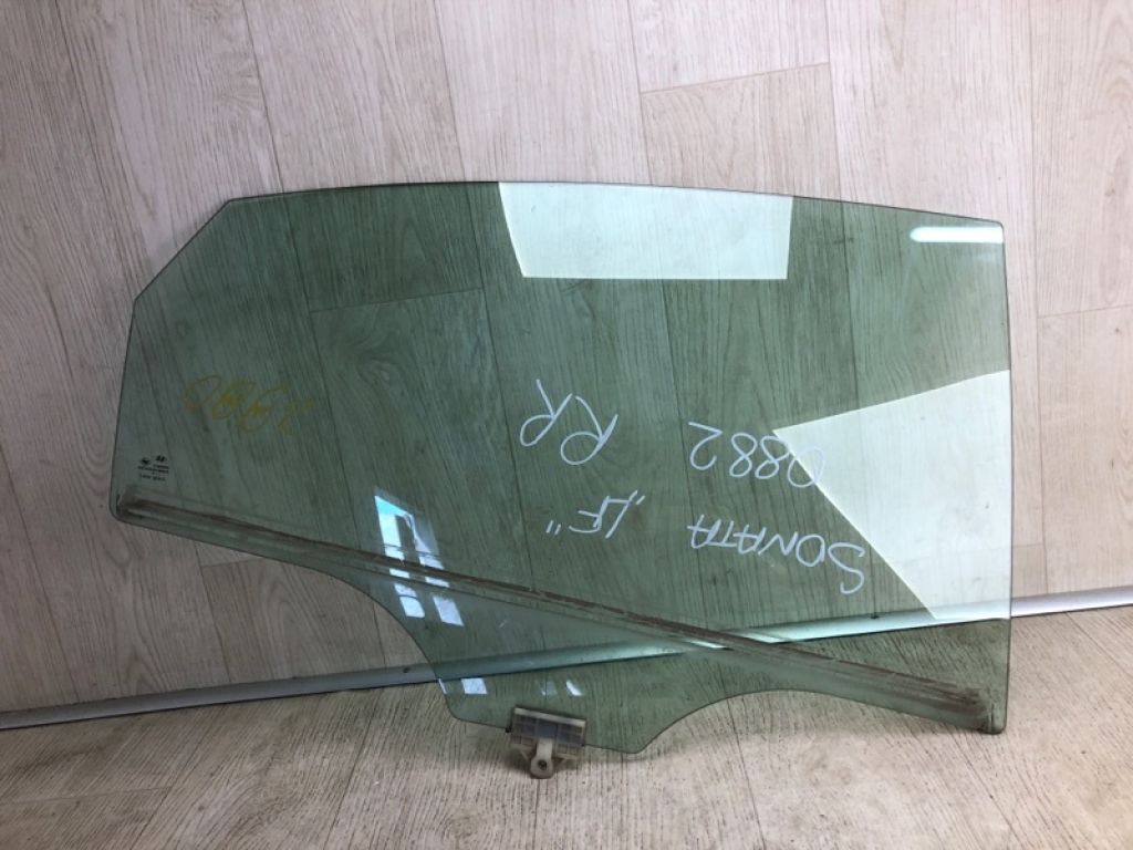 83420-C1010 | Скло дверей задн. прав. HYUNDAI SONATA LF 2014-