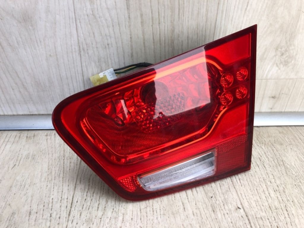 92404-1M000 | Фонарь внутренний прав. KIA FORTE/CERATO TD 08-13