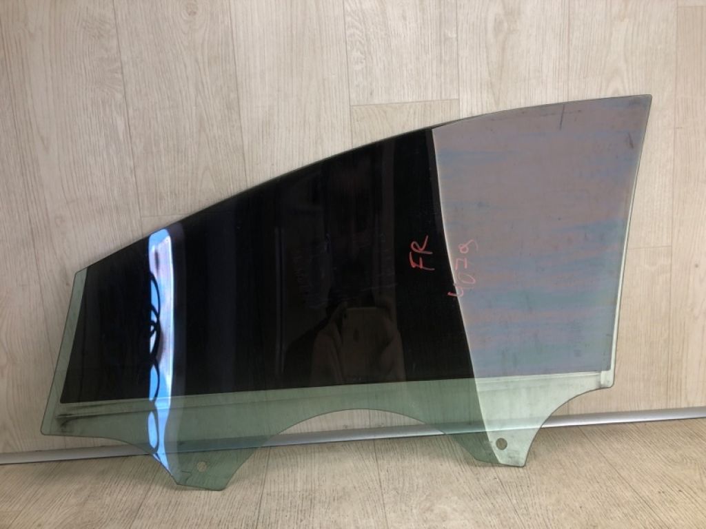 CV6Z-5821410-A | Стекло двери передн. прав. FORD FOCUS 10-18 - Фото 2