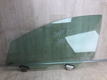 Стекло двери передн. лев. DODGE DART 12-16