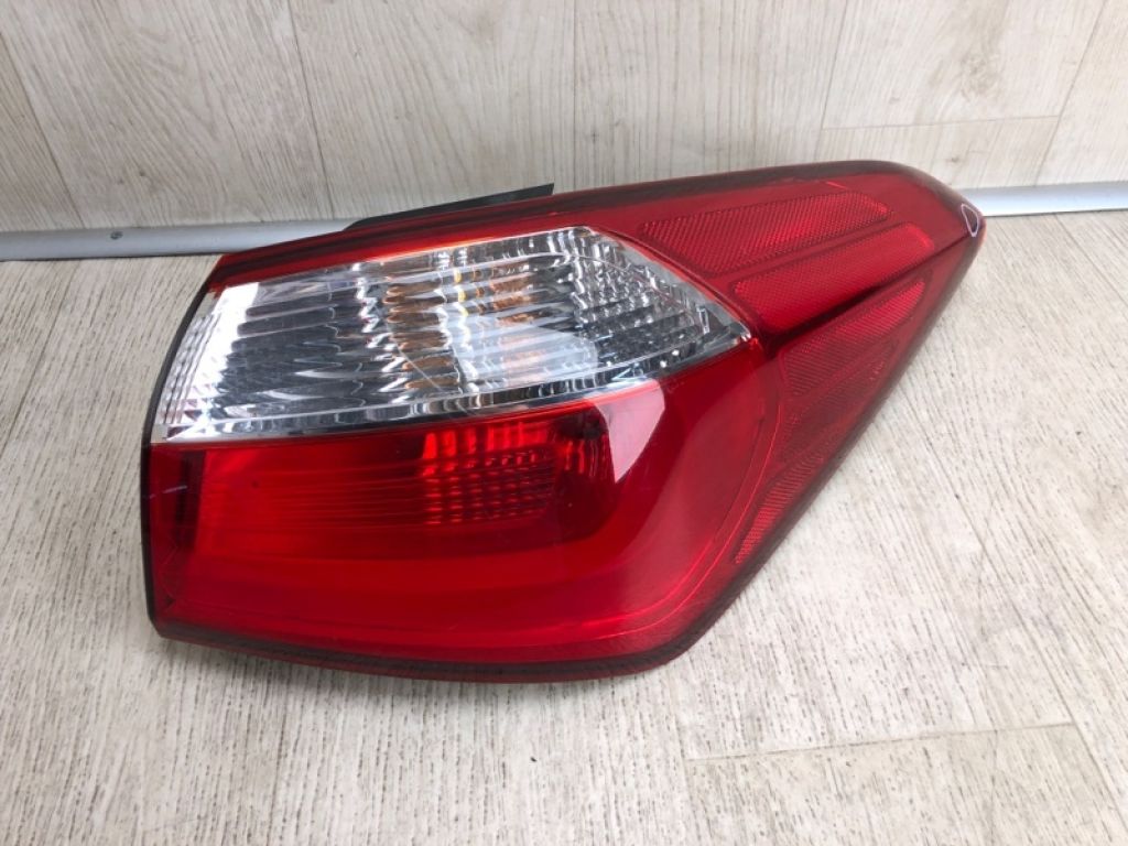 92402-A7000 | Ліхтар зовнішній прав. KIA FORTE YD 12-