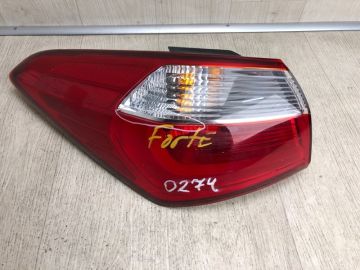 Ліхтар зовнішній лів. KIA FORTE YD 12-
