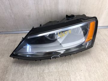 Фара лев. VOLKSWAGEN JETTA USA 10-17