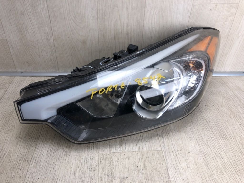 92101-A7200 | Фара лів. KIA FORTE YD 12-