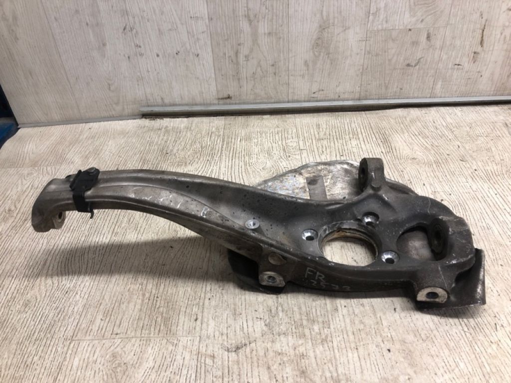 958 341 156 00 | Кулак поворотний передн. прав. PORSCHE CAYENNE 10-18 - Фото 3