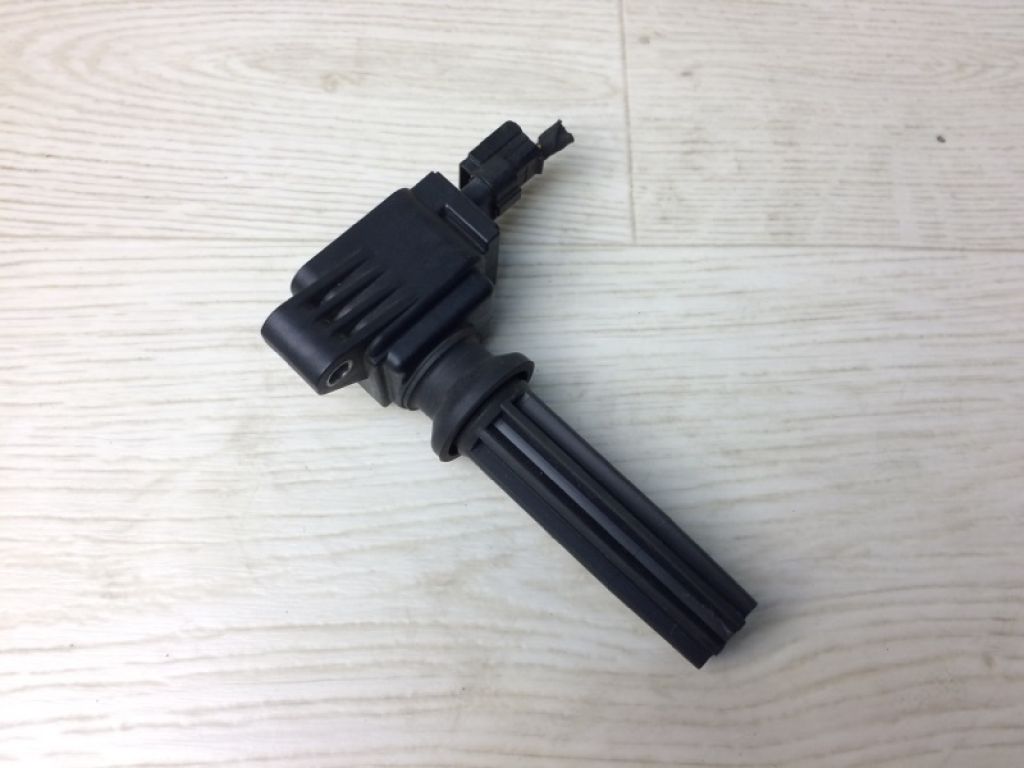 CM5E-12A366-BC | Котушка запалювання FORD ESCAPE 12-19