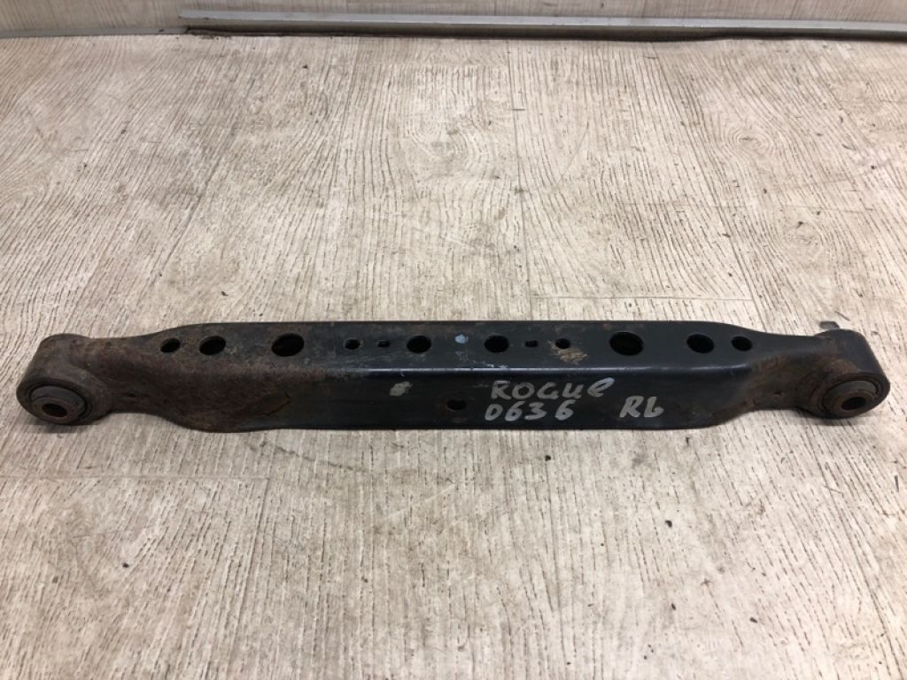 55111-4BA0A | Рычаг задней подвески поперечный нижний лев. NISSAN X-TRAIL/ROGUE T32 13-20
