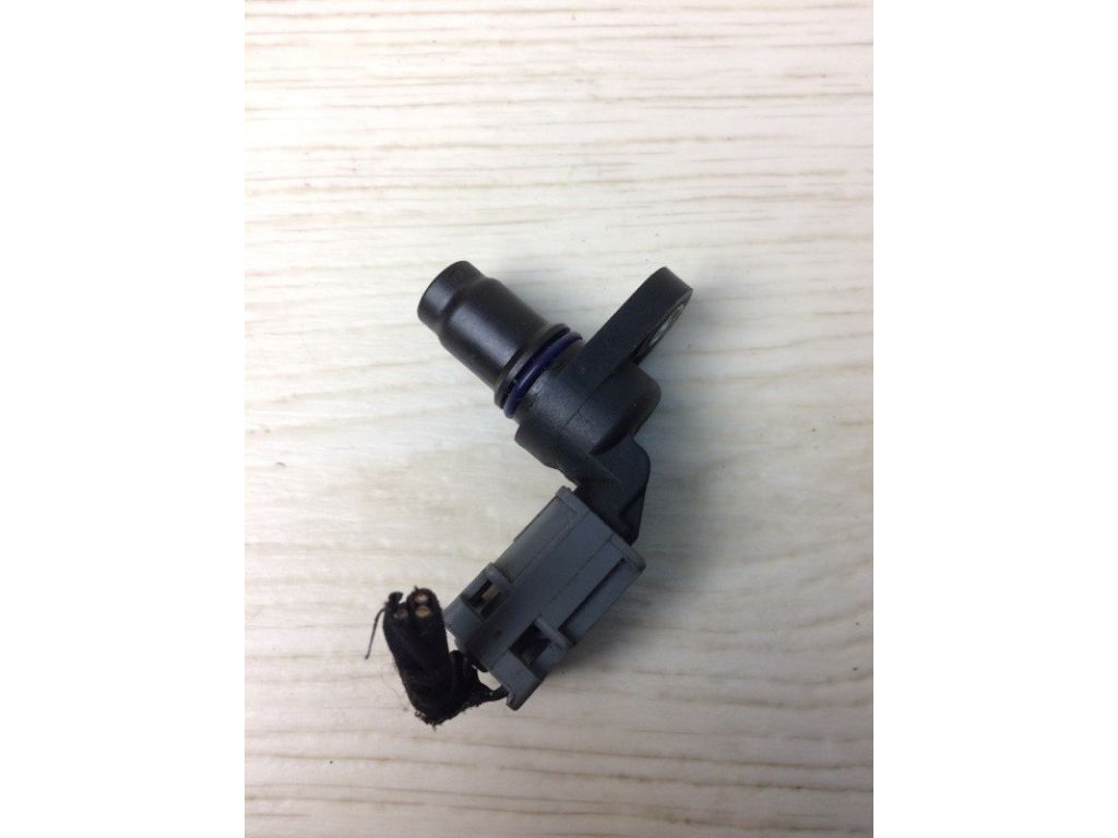 AS7Z-6B288-D | Датчик положення распредвала FORD ESCAPE 12-19 - Фото 2