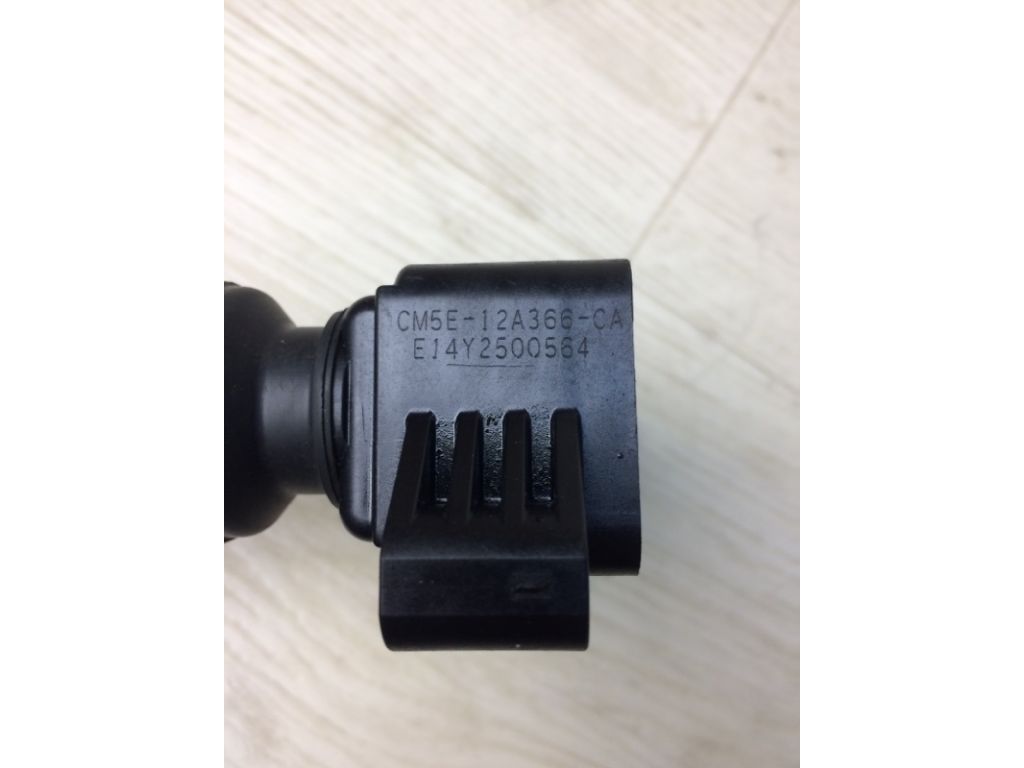 CM5Z-1202-9A | Катушка зажигания FORD FOCUS 10-18 - Фото 3