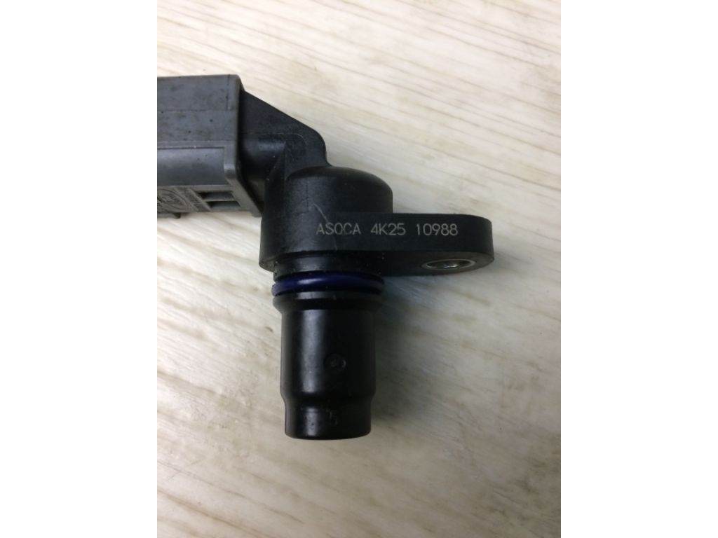 AS7Z-6B288-A | Датчик положения распредвала FORD FOCUS 10-18 - Фото 3