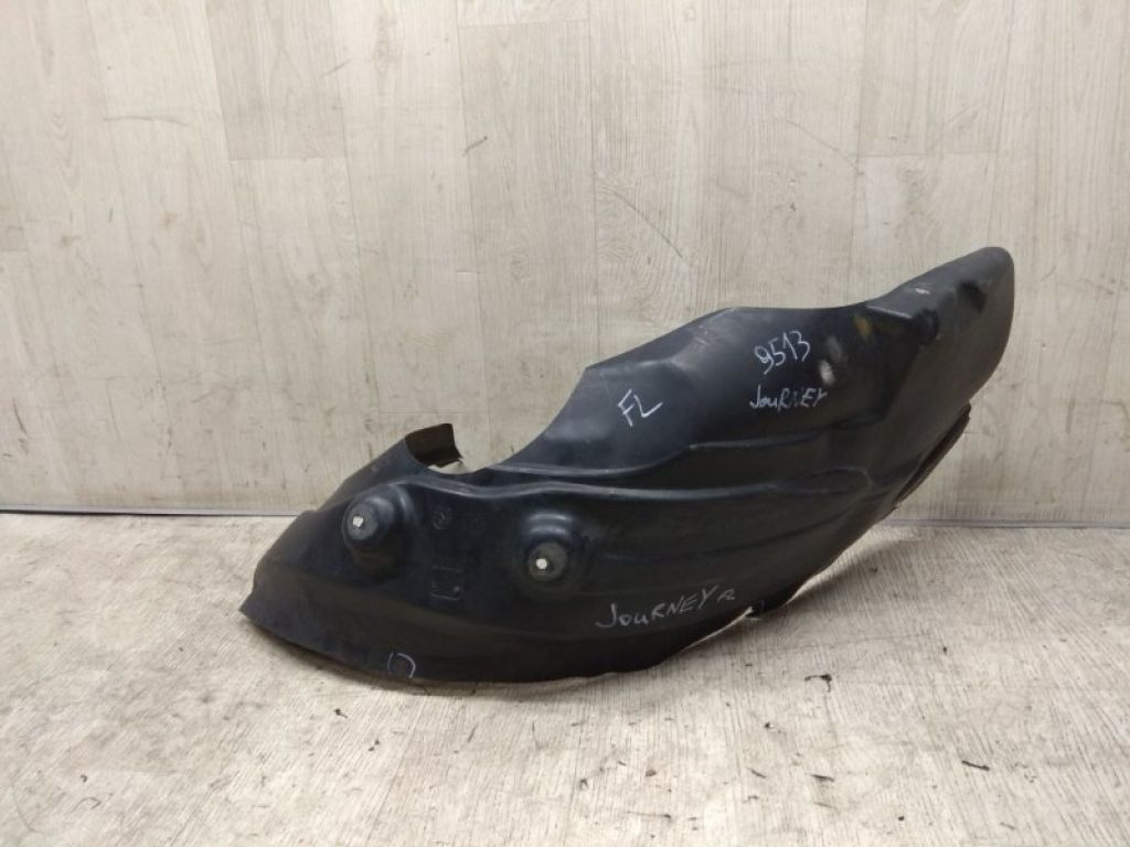 68087243AA | Подкрылок передн. лев. DODGE JOURNEY 08-20
