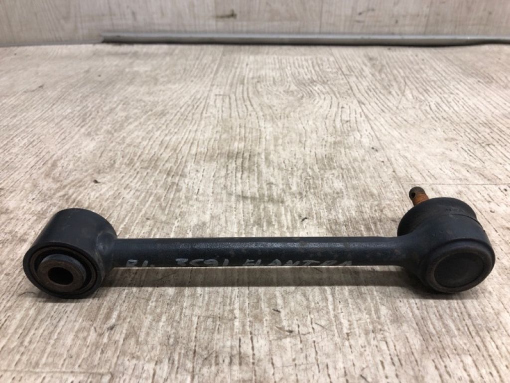 55250-2H000 | Важіль задньої підвіски нижній поперечний лів. HYUNDAI ELANTRA HD 06-11