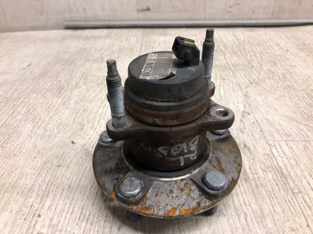 52730-1M000 | Ступица задн. KIA FORTE/CERATO TD 08-13