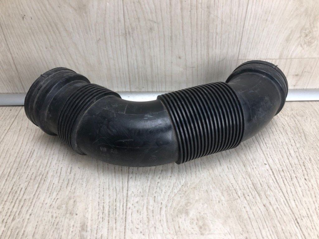 5C0 129 684 | патрубок повітряного фільтра VOLKSWAGEN PASSAT B8 14-