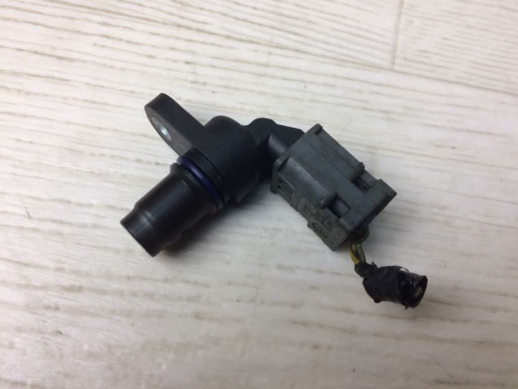 AS7Z-6B288-A | Датчик положення распредвала FORD FOCUS 10-18