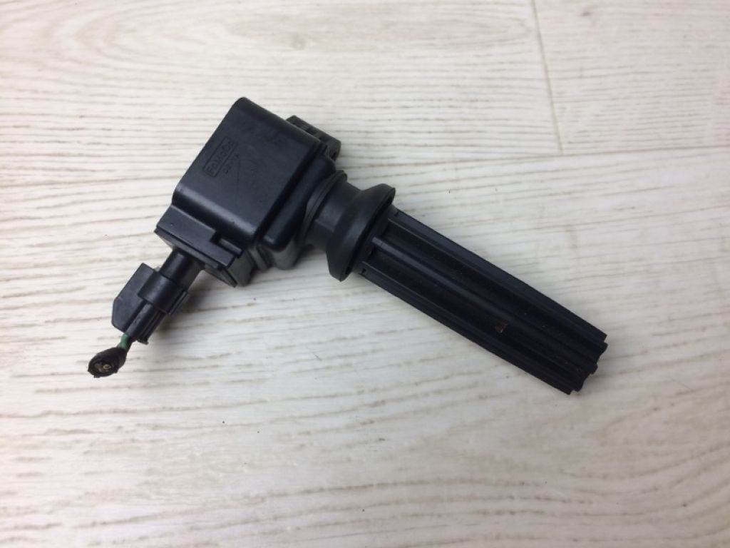 CM5Z-1202-9A | Катушка зажигания FORD FOCUS 10-18