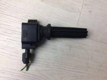 Катушка зажигания FORD FOCUS 10-18