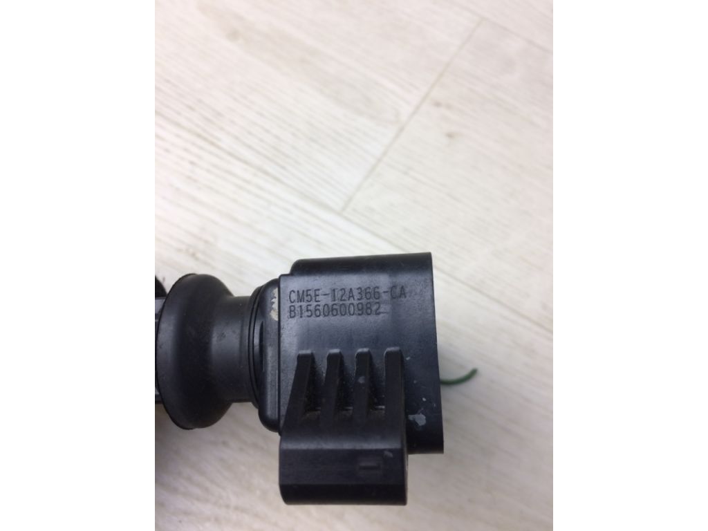 CM5Z-1202-9A | Катушка зажигания FORD FOCUS 10-18 - Фото 3