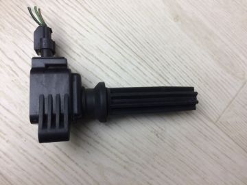 Катушка зажигания FORD FOCUS 10-18