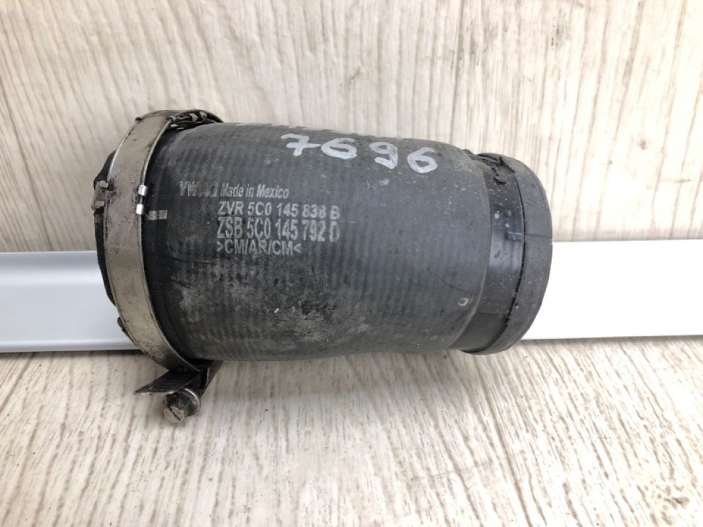 5C0 145 838 B | Патрубок інтеркулера VOLKSWAGEN PASSAT B8 14-