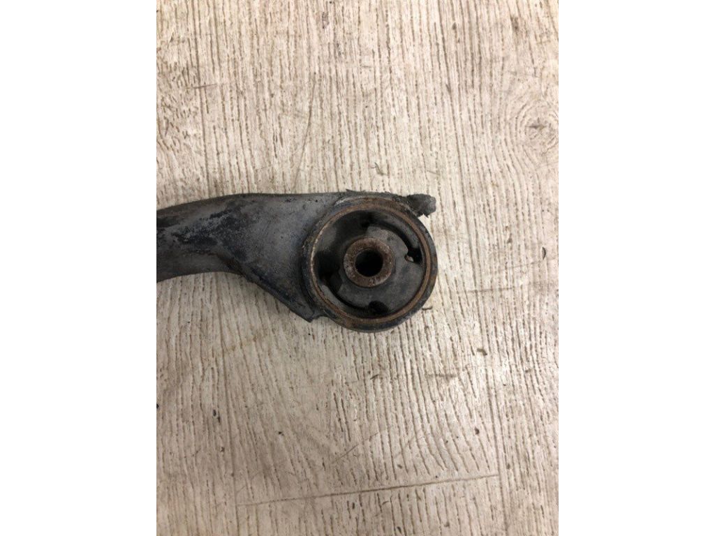 54501-2H000 | Важіль передньої підвіски нижній прав. HYUNDAI ELANTRA HD 06-11 - Фото 2