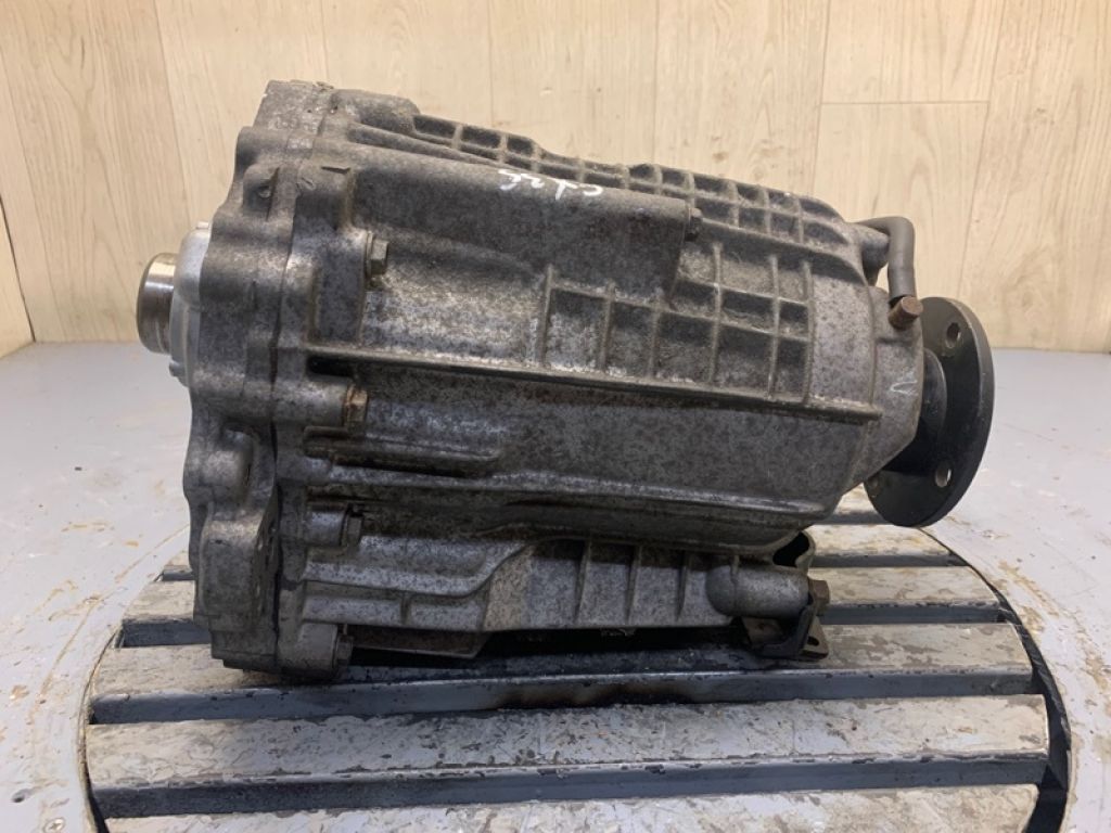 33100-CG000 | Раздаточная коробка INFINITI FX S50 03-08 - Фото 3